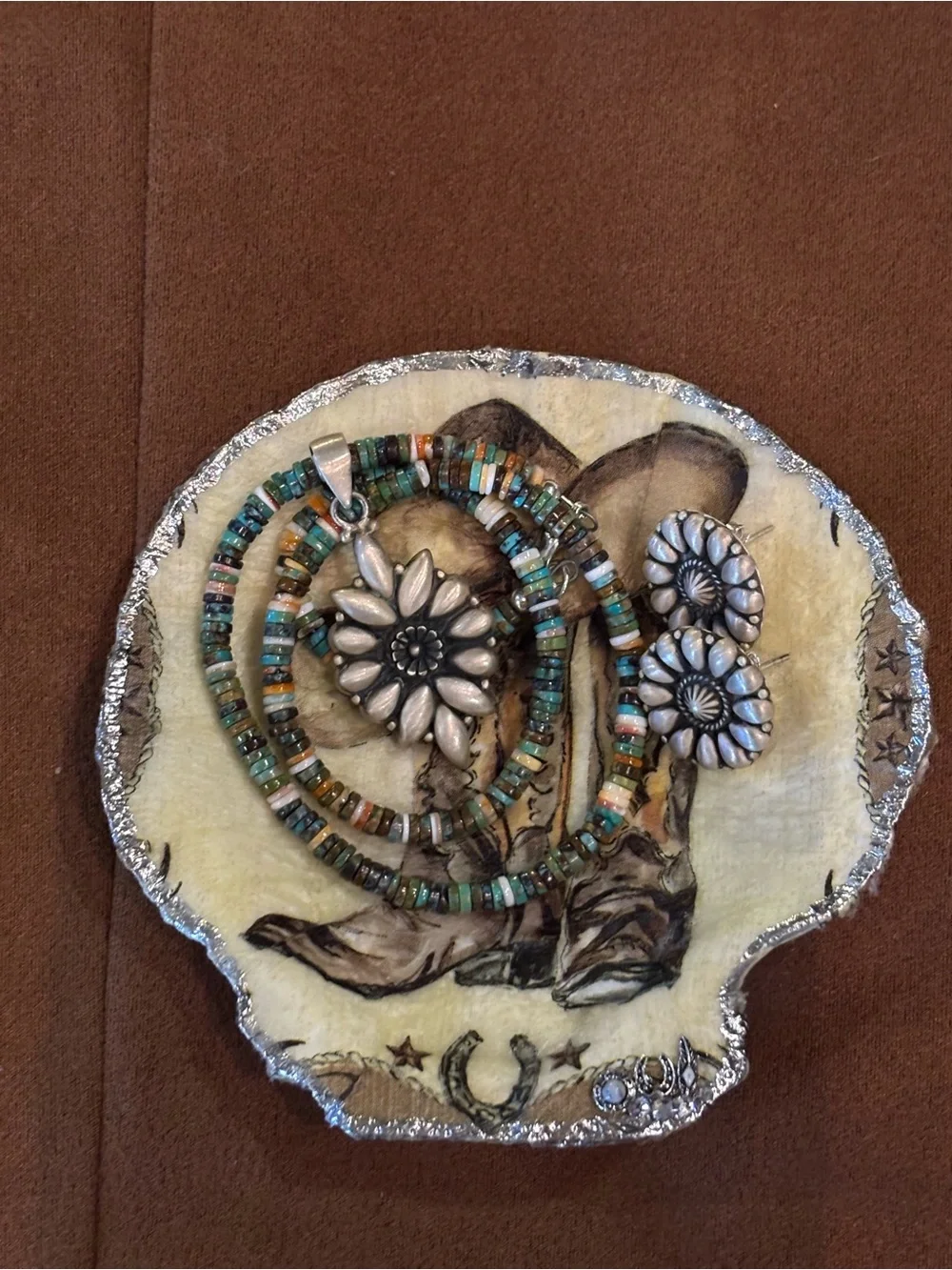 Western Style Handmade Shell Jewelry holder.